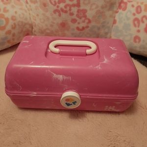 Caboodles retro makeup travel case